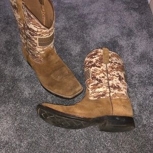 Artiat cowboy boots.